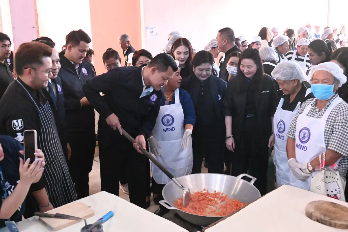 "ธนกร" ลุยสุราษฎร์ฯ ดันอาชีพเสริม สร้างอุตสาหกรรมเศรษฐกิจชุมชน