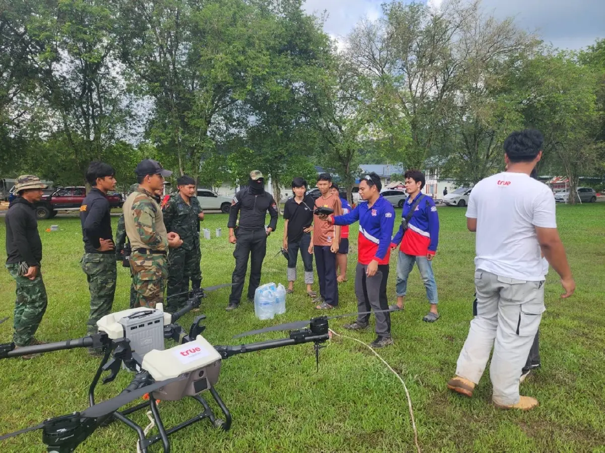 ภารกิจด่วนฝ่าน้ำท่วม ทรูส่งฝูงโดรนบรรทุก “ความห่วงใย” เข้าสู่ Zone 8 หลัง รพ.หาดใหญ่