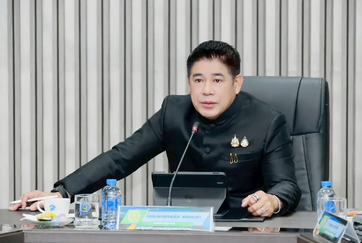 ร.อ.ธรรมนัส พรหมเผ่า