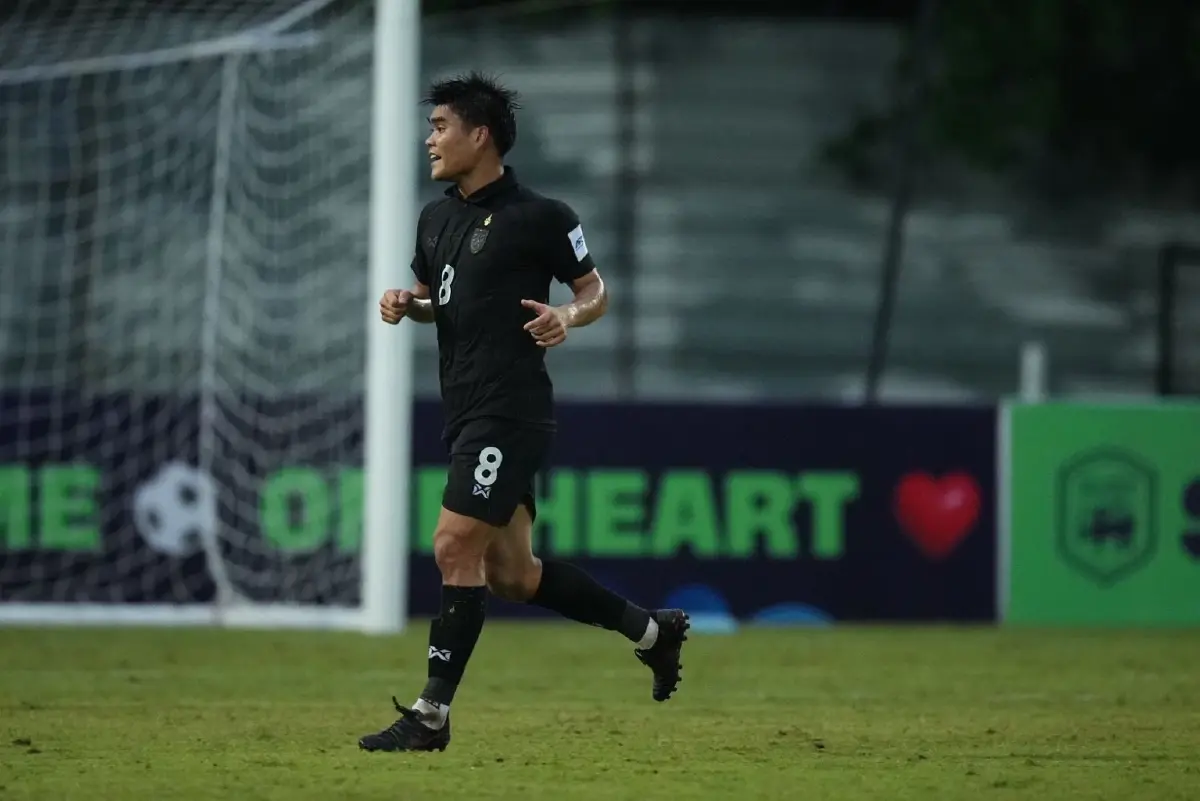 ผลบอล เอเชียน คัพ ทีมชาติไทย บุกชนะ ศรีลังกา 4-0 "จู๊ด เบลล์" เหมา 2