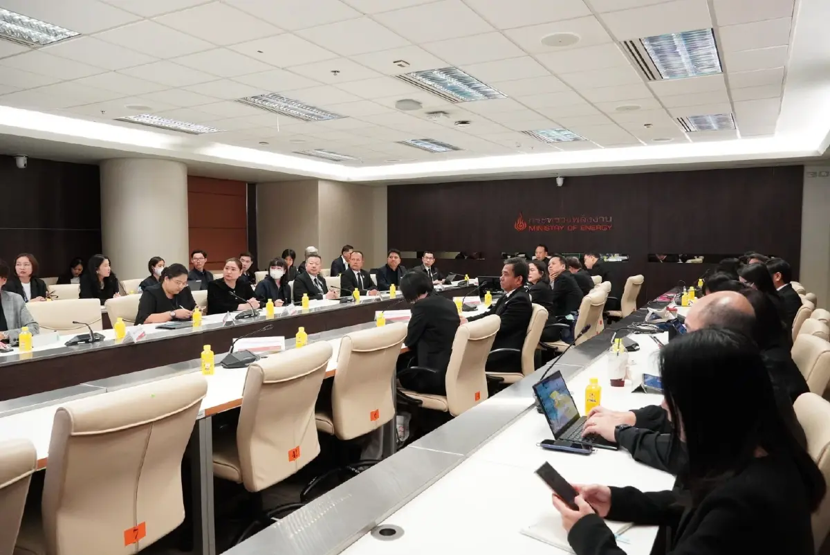 “อรรถพล” สั่งการ “ปลัดกระทรวงพลังงาน”เตรียมแผนฟื้นฟูโครงสร้างพลังงานหลังน้ำท่วม