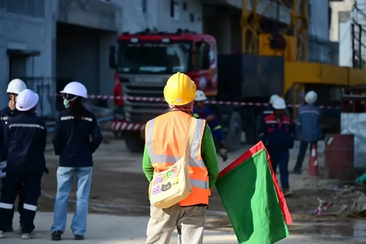 กทม.เผยโรงงานกำจัดมูลฝอยผลิตไฟฟ้าอ่อนนุช คืบหน้าเกือบ 80%