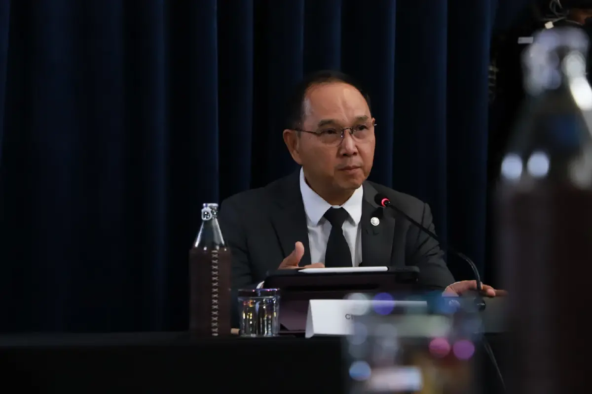 ชาย เอี่ยมศิริ ประธานเจ้าหน้าที่บริหาร บริษัท การบินไทยฯ