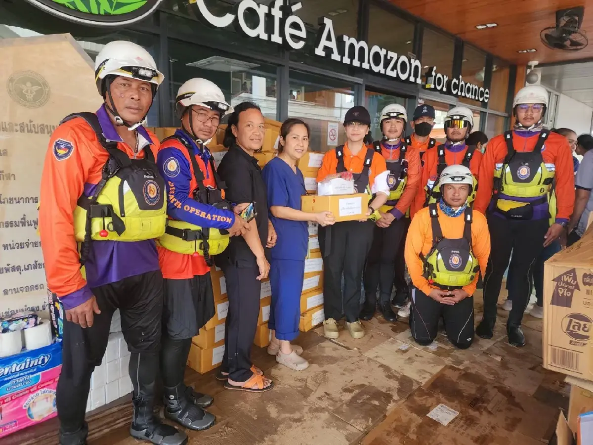 มูลนิธิอาสาเพื่อนพึ่ง (ภาฯ) ส่งอาหารพร้อมทาน 4,500 อิ่ม ถึง ร.พ. หาดใหญ่