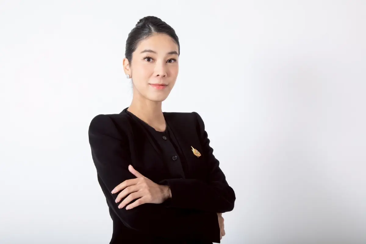 นางสาวสุชาดา ซาง แทนทรัพย์ โฆษกกระทรวงดิจิทัลเพื่อเศรษฐกิจและสังคม (ดีอี)