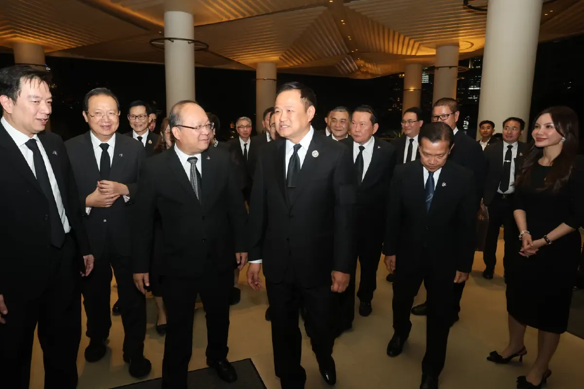 “อนุทิน” ชี้ ไทยอยู่ช่วง เปลี่ยนผ่าน ไม่ใช่วิกฤต ชู SME ขับเคลื่อนเศรษฐกิจใหม่