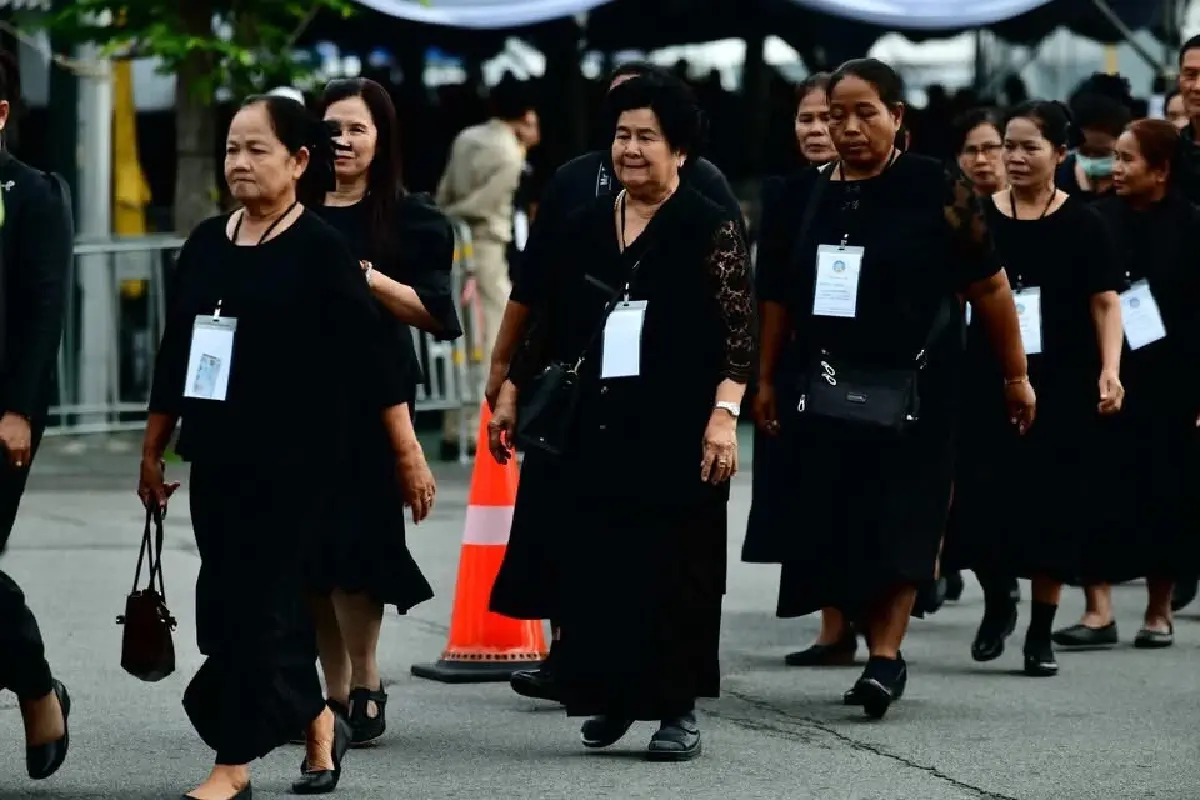 กทม. แจ้งปรับเวลาเข้ากราบพระบรมศพฯ 24–25 พ.ย.