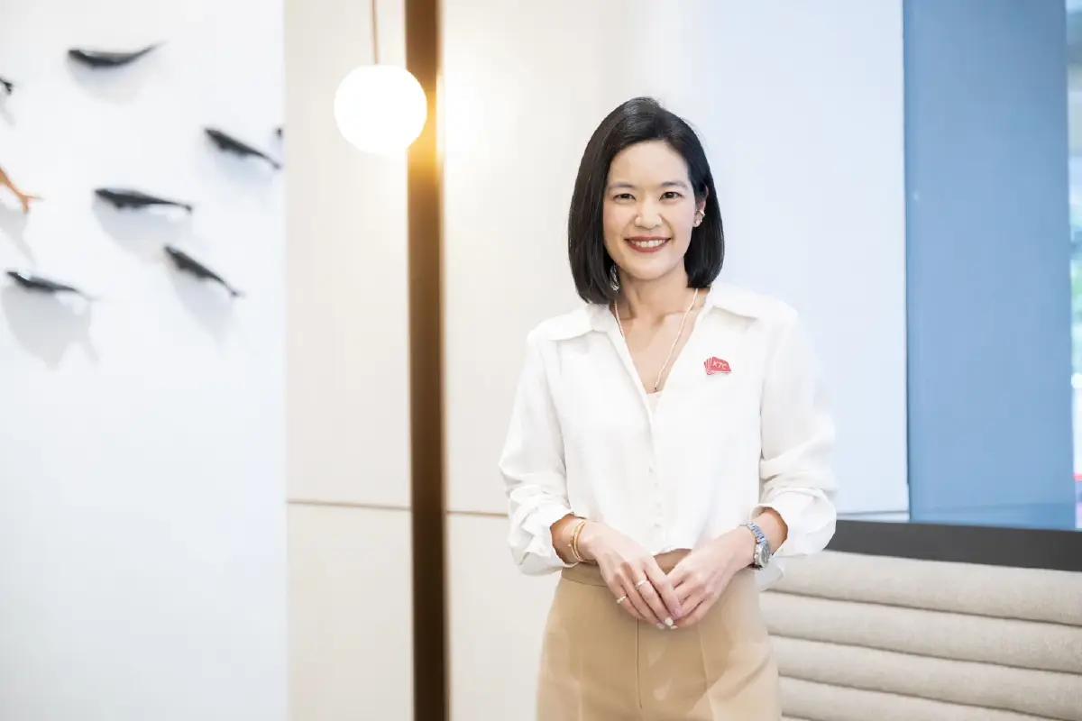 นางสาววริษฐา พัฒนรัชต์ ผู้บริหารสูงสุดฝ่ายการตลาดบัตรเครดิต KTC