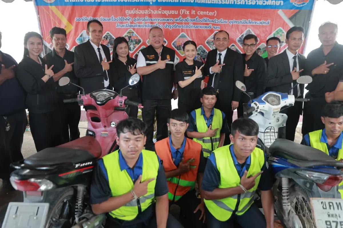 "รมว.นฤมล" บุกพัทลุงขับเคลื่อน ‘เรียนดี มีคุณธรรม’ แก้หนี้ครู 1 แสนล้าน ดอกเบี้ยเริ่ม 0% ลดภาระงาน