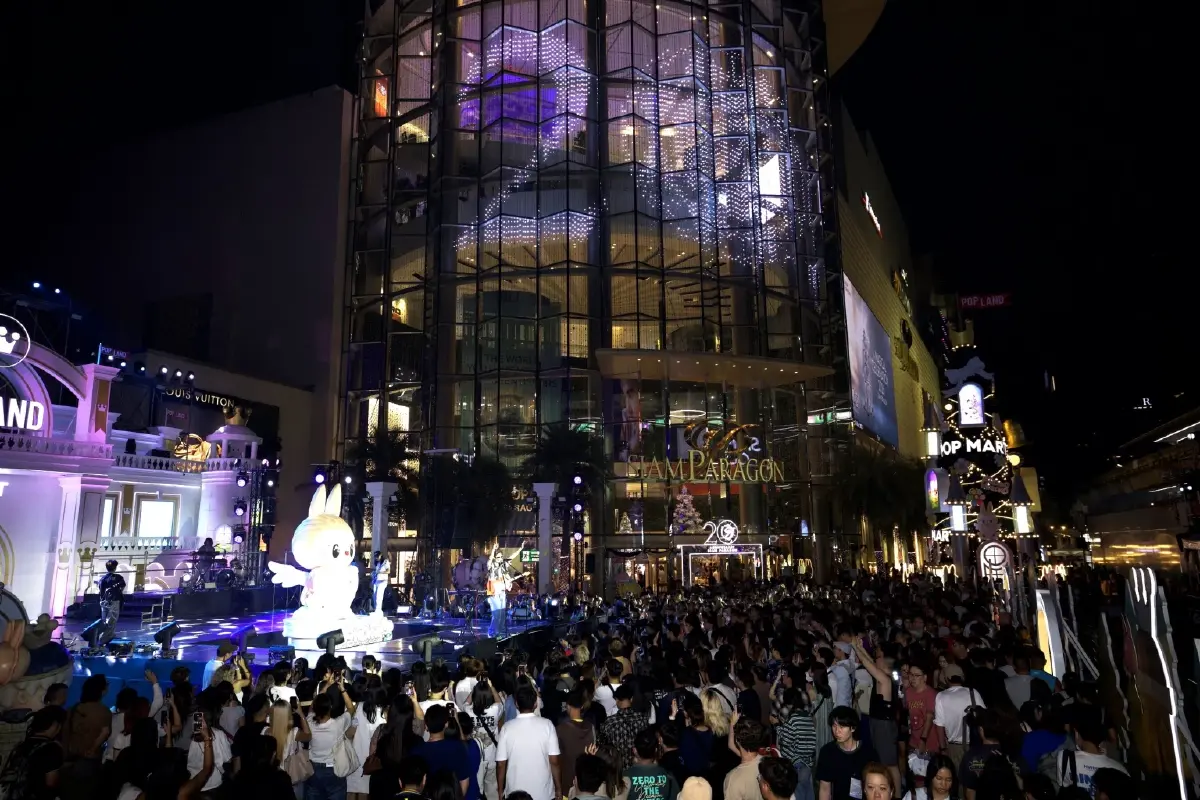 เคานต์ดาวน์ใจกลางกรุงเทพฯ คึกคักล้นสยามพารากอน  ปรากฏการณ์ส่งท้ายปีสู่ศักราชใหม่ยิ่งใหญ่ทั่วทุกพื้นที่