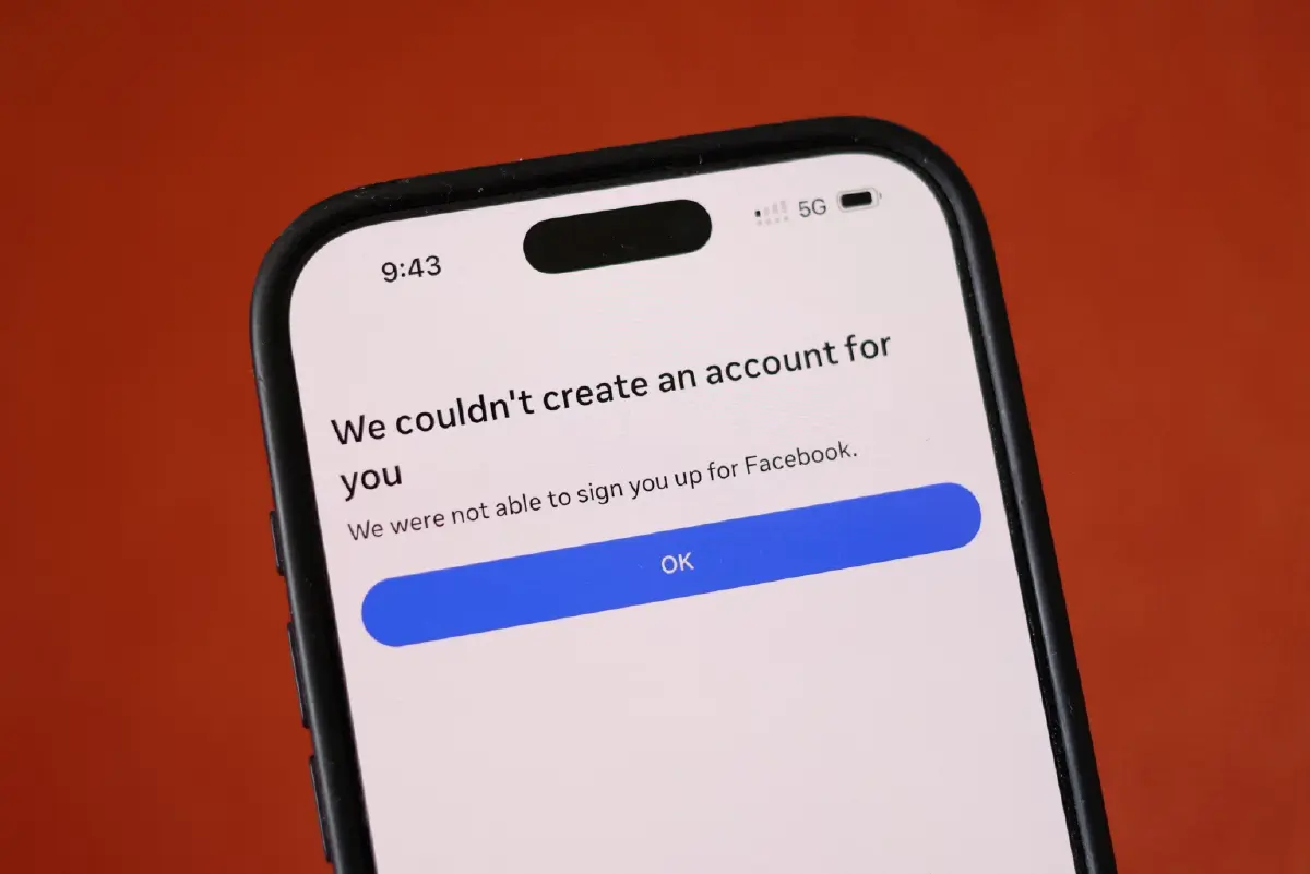 ออสเตรเลียลั่นจะเป็นต้นแบบของโลกที่แบนโซเชียลมีเดียในวัยรุ่น