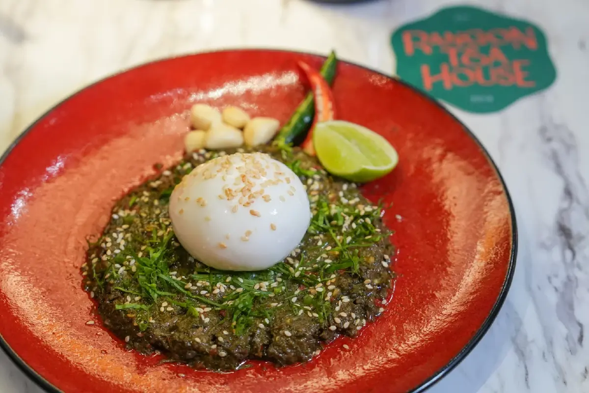Rangoon Tea House เปิดแล้วที่ไอคอนสยาม ชิมอาหารพม่าระดับโลก
