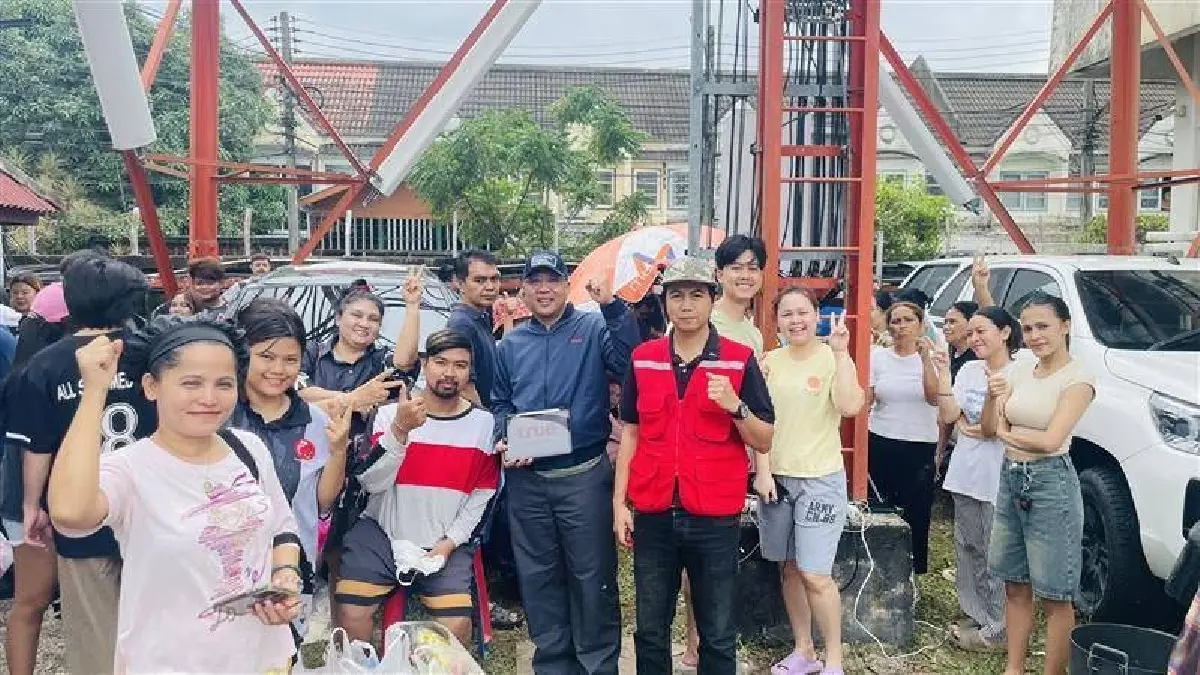 ทรูส่งทีมด่านหน้าลุยน้ำท่วมภาคใต้ เชื่อมต่อทุกสัญญาณด้วยหัวใจในวิกฤต