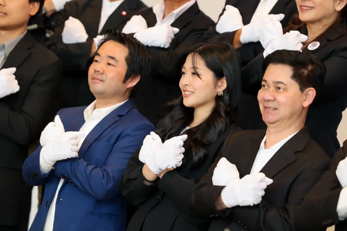 &quot;ไทยสร้างไทย&quot; เปิดตัวผู้ร่วมอุดมการณ์ - จ่อเปิดแคนดิเดตนายกฯ เร็วๆนี้