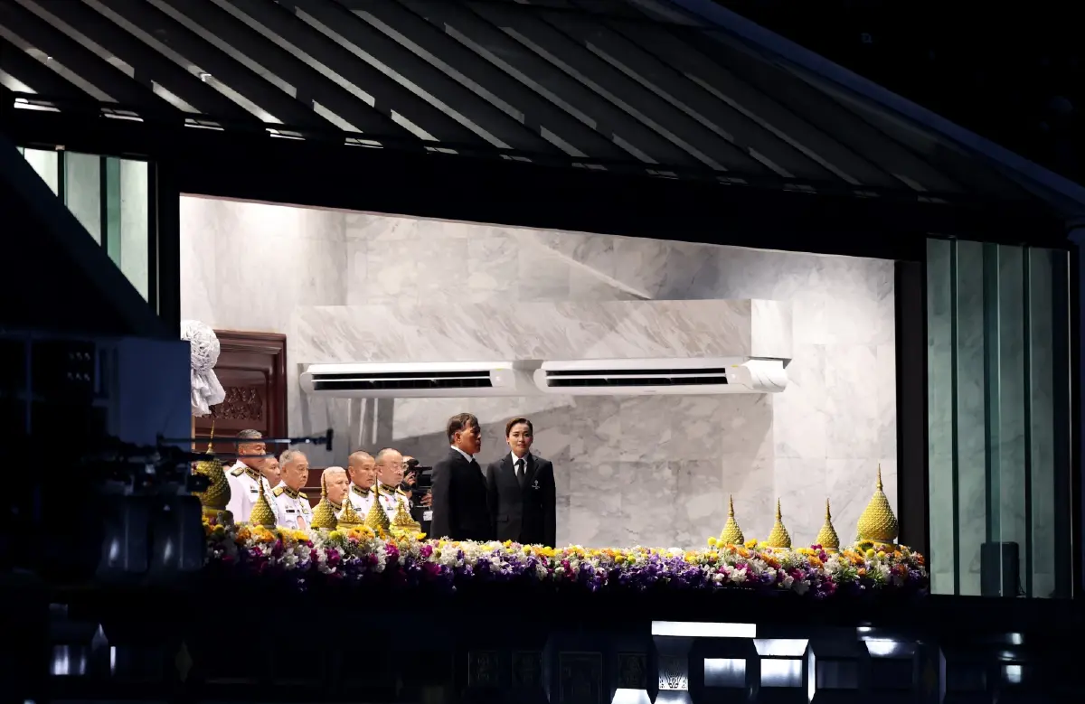 ในหลวง-พระราชินี เสด็จฯ ทรงเปิดซีเกมส์ ครั้งที่ 33 ณ ราชมังคลากีฬาสถาน