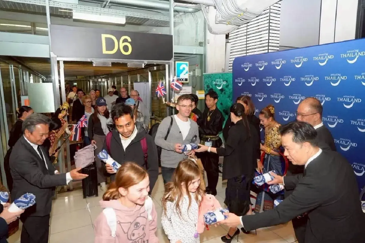 ทุบสถิติ! นักท่องเที่ยว สหราชอาณาจักรเข้าไทยทะลุ 1 ล้านคน