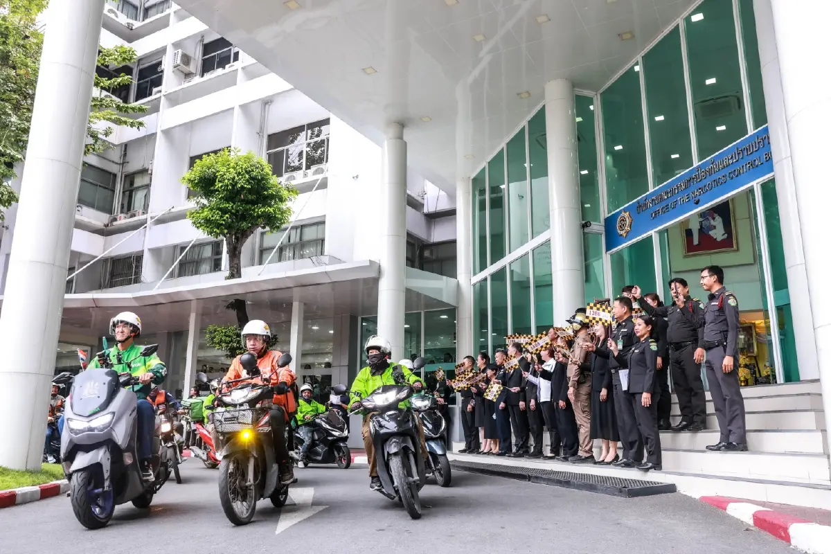 ป.ป.ส. แท็กทีม “วิน-ไรเดอร์” กว่า 150 ชีวิต สร้างพื้นที่ปลอดภัยรับปีใหม่