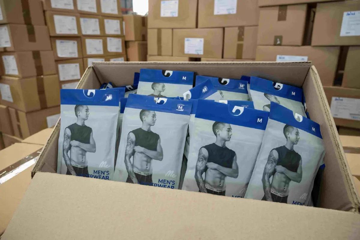 แม็คกรุ๊ป ร่วมบริจาคผลิตภัณฑ์แม็คยีนส์ 2,000 ชิ้น ช่วยเหลือน้ำท่วมภาคใต้