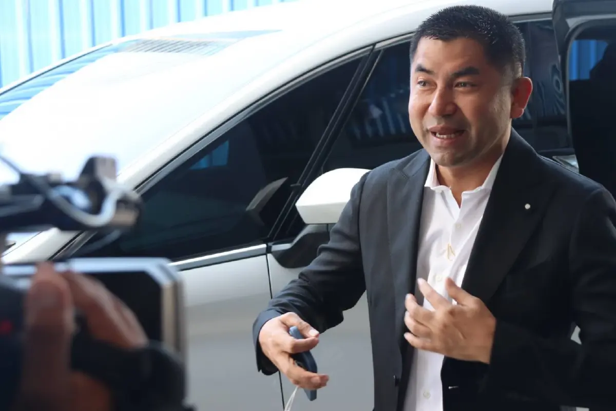 “บิ๊กโจ๊ก” โผล่กองปราบ ยัน “ไม่หนี” พร้อมสู้ทุกคดี 