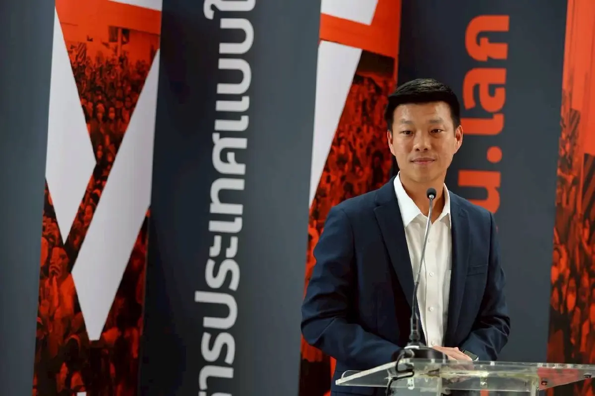 “เท้ง ณัฐพงษ์” ชี้ รบแนวเดียวไม่จบปัญหา ต้องใช้การทูต-ปราบสแกมเมอร์ควบคู่