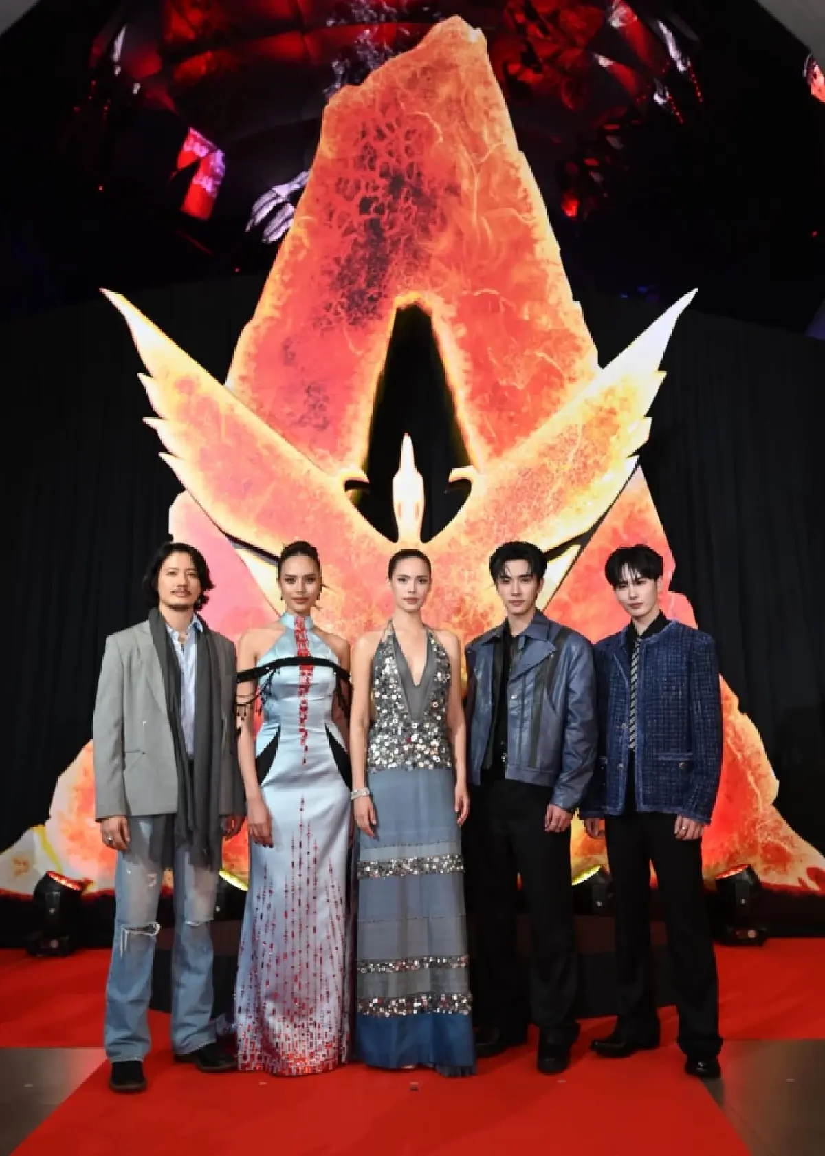 ยก Pandora บุกกลางกรุง! คนดังร่วมเปิดตัว “Avatar” อลังการส่งท้ายปี