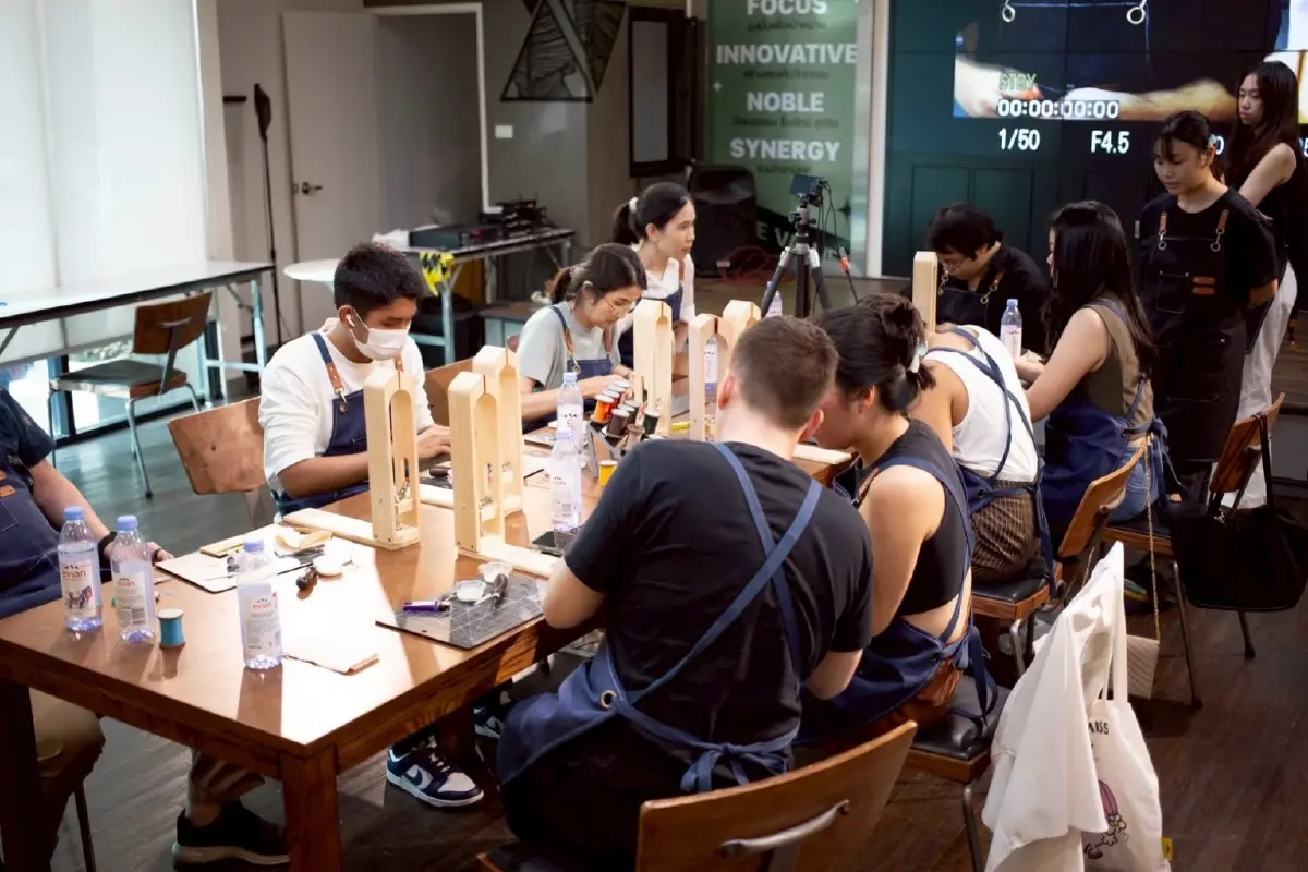 จากห้องเรียนแฟชั่นมิลาน สู่แบรนด์เครื่องหนังไทย ‘TWINEHIDE’