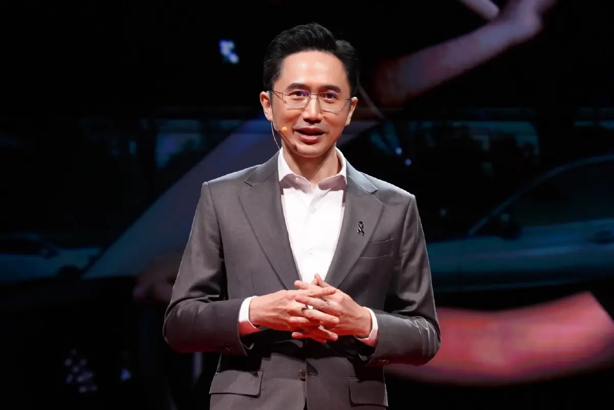 "ยศชนัน วงศ์สวัสดิ์"จากนักวิชาการสู่แคนดิเดตนายกฯ เพื่อไทย