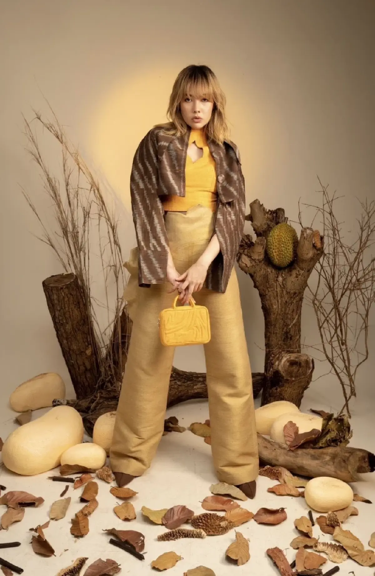 จากสวนสู่รันเวย์! MUW ปลุกกระแส “ผ้าใยทุเรียน” แฟชั่นสายมูสุดล้ำ