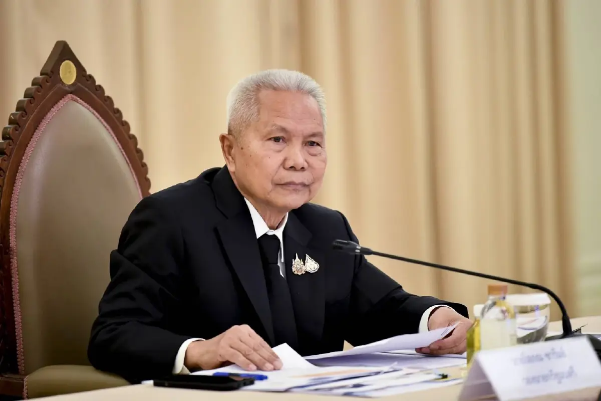 รัฐบาลอนุทินใช้วิกฤตน้ำท่วมใต้กดดันฝ่ายค้านไม่ให้ซักฟอก