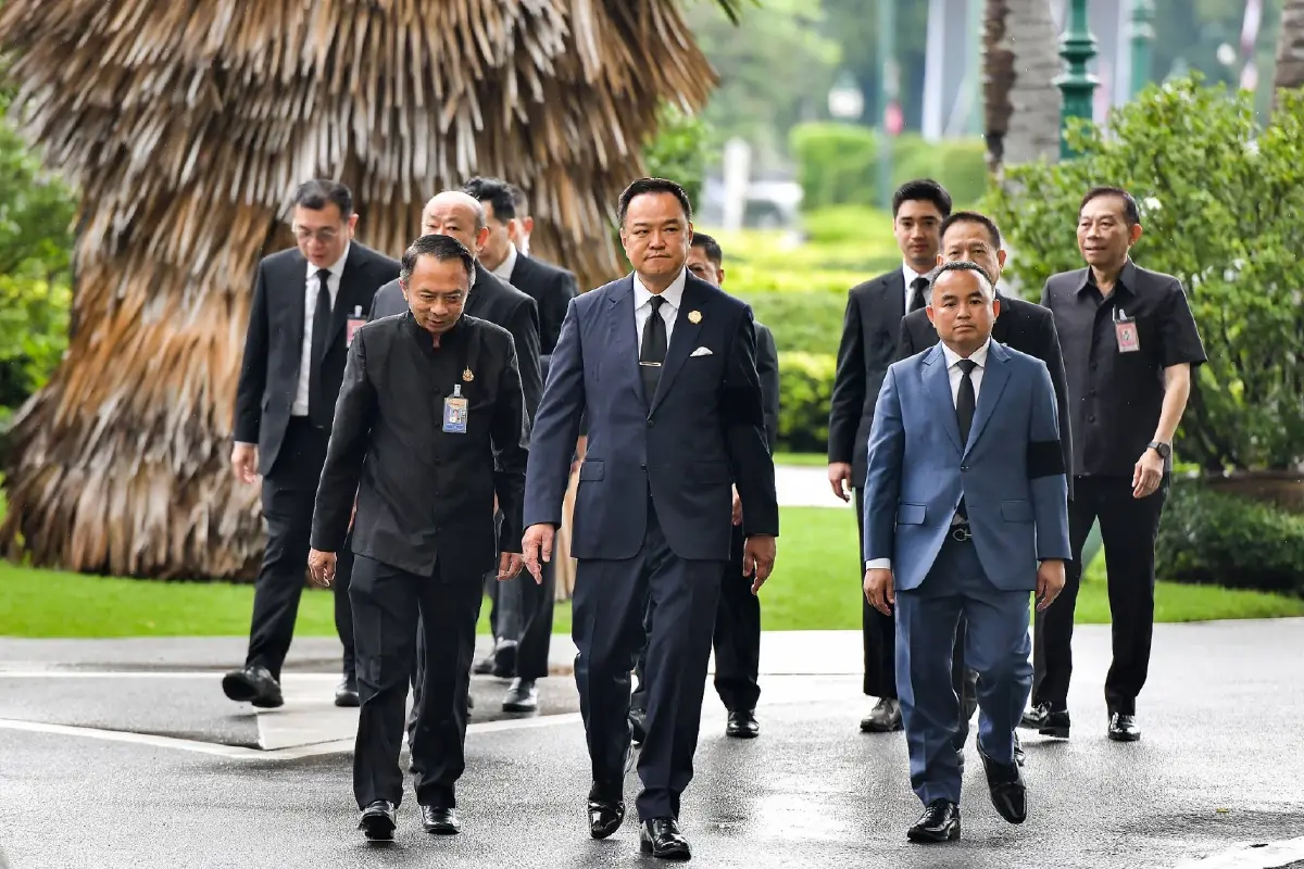 อำนาจรัฐบาลรักษาการที่ต้องสำรวม นำพาประเทศชาติสู่เลือกตั้ง69