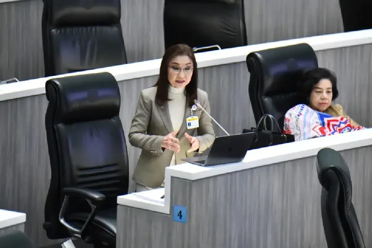 ฉายาสภา 68 “รังหนอนสีเทา” ฝ่ายค้านโหวต “อนุทิน” ยกเป็นเหตุการณ์แห่งปี