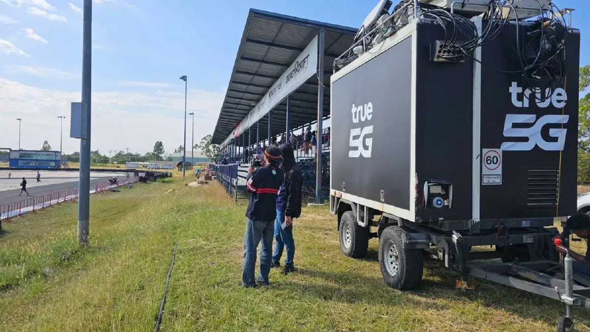 ทรู จับมือ กสทช. ส่งรถโมบายล์ COW เสริมสัญญาณศูนย์พักพิงชายแดนไทย-กัมพูชา