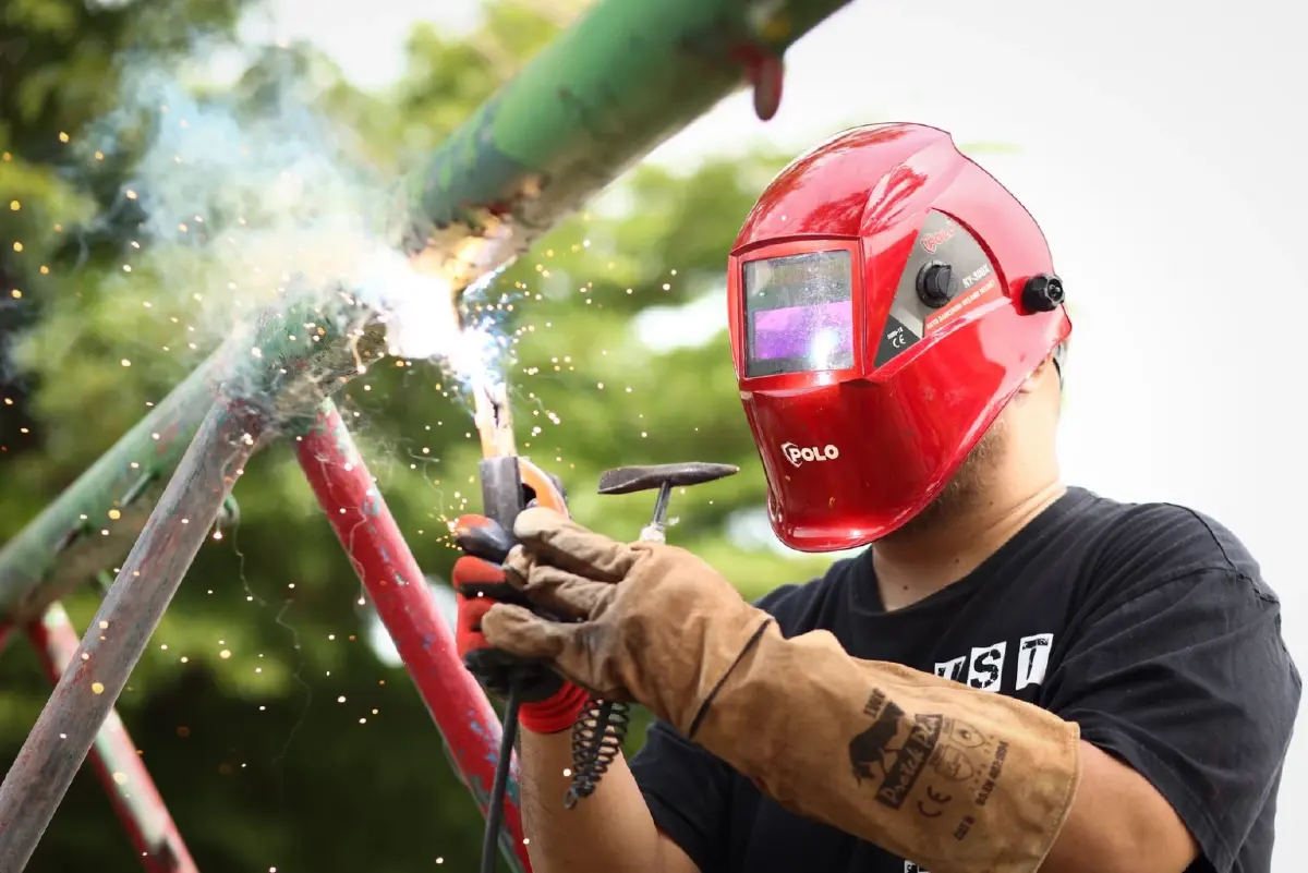 NITMX ยกระดับการศึกษาไทย มอบคอมฯและห้องสมุดให้น้องนครปฐม