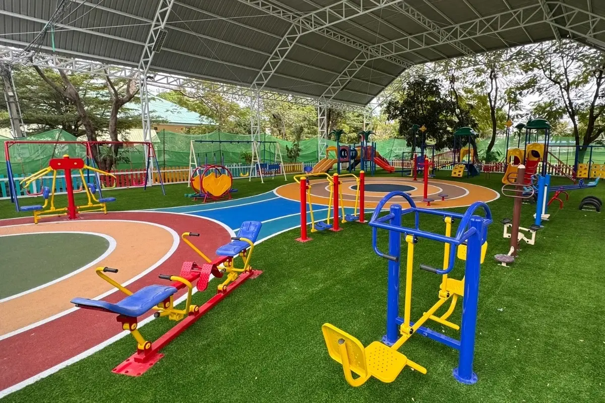 TOA ปรับโฉมสนามเด็กเล่นบ้านราชาวดี (ชาย) ด้วยผลงานนิสิตจุฬาฯ มอบสุข