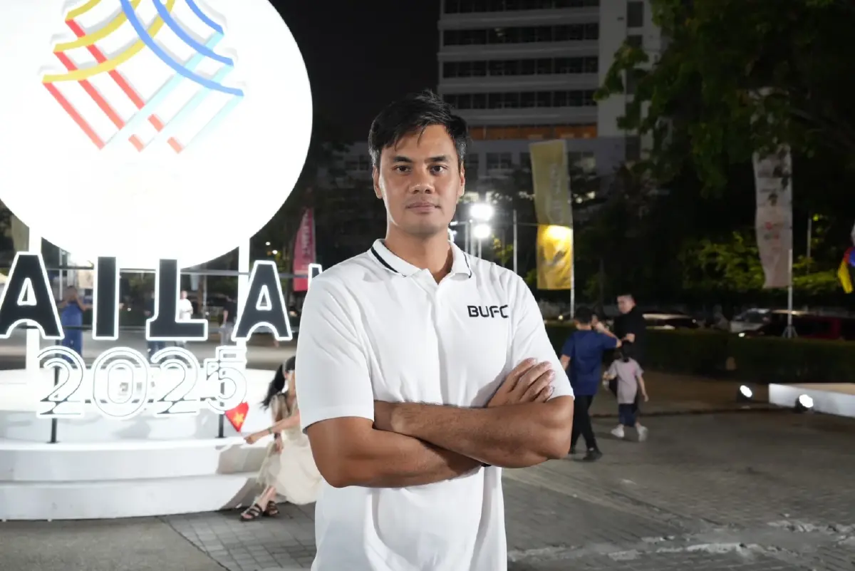 “ซีพีร้อยเรียงใจ” ชวนนักเตะ BUFC ร่วมเชียร์ทีมชาติไทยดวลสิงคโปร์ซีเกมส์