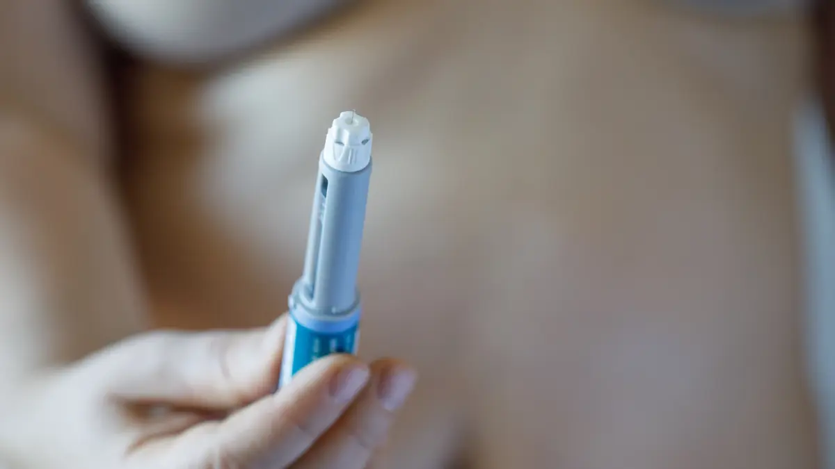 ยากลุ่มนี้มาในรูปแบบของ 'ปากกาฉีด' ซึ่งต้องอยู่ในการดูแลของแพทย์ในการรักษา