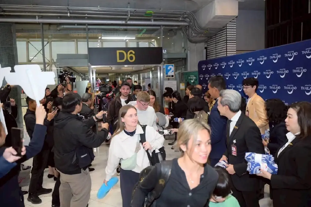 ทุบสถิติ! นักท่องเที่ยว สหราชอาณาจักรเข้าไทยทะลุ 1 ล้านคน