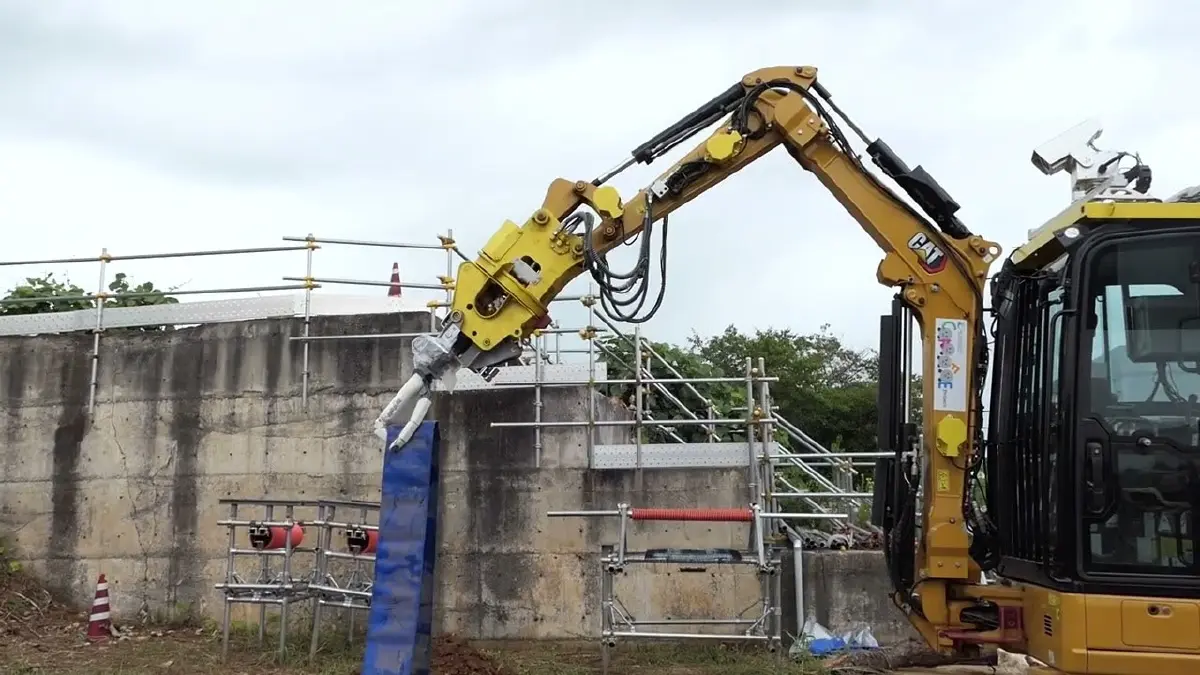 CAFE มือหุ่นยนต์ยักษ์ สำหรับช่วยเหลือพื้นที่ภัยพิบัติ