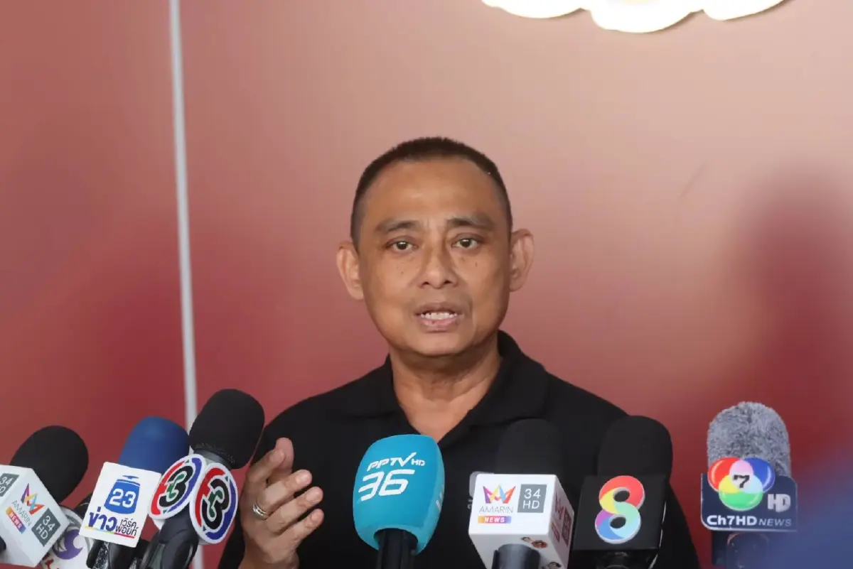 พล.ต.ต.จรูญเกียรติ ปานแก้ว