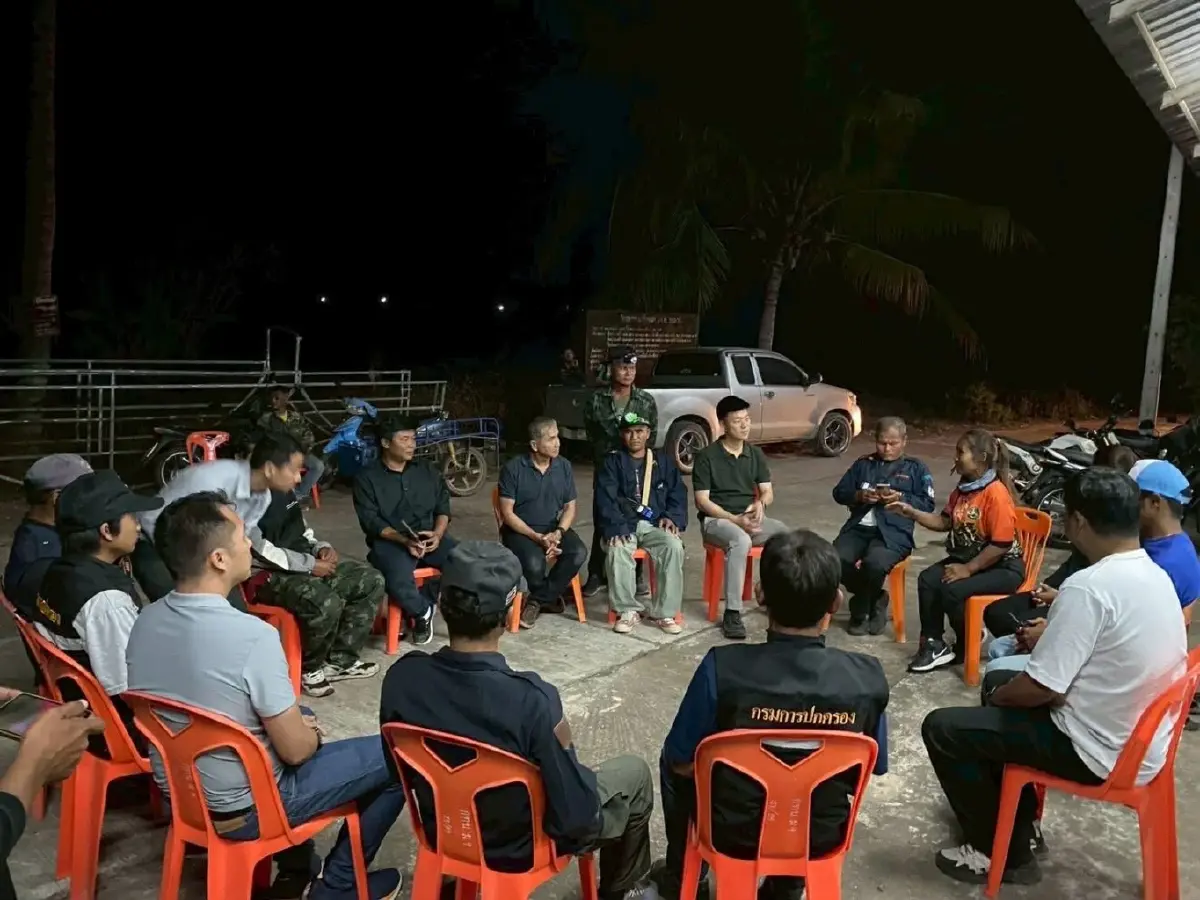 จากนักเขียนสู่สภาฯ บทสนทนากับ “ภู กระดาษ” ว่าด้วยการเมือง เรื่องของการอ่าน