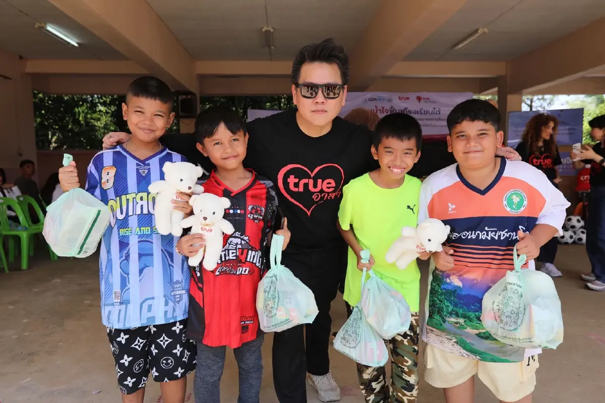 กรุ๊ปซีอีโอทรูลงพื้นที่หาดใหญ่ เร่งฟื้นฟู 18 รร.คอนเน็กซ์อีดี-ชุมชน