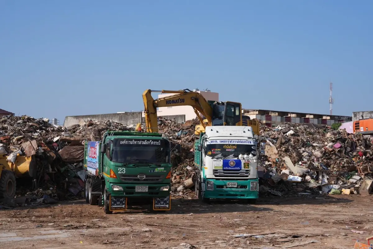 กรมโยธาฯ ปูพรมฟื้นฟูหาดใหญ่หลังน้ำลด: ผนึกกำลัง 17 จังหวัด แบ่ง 4 โซนปฏิบัติการ เร่งฟื้นฟูเมือง-ตรวจสอบอาคาร คืนความสุขและความปลอดภัยให้ประชาชน