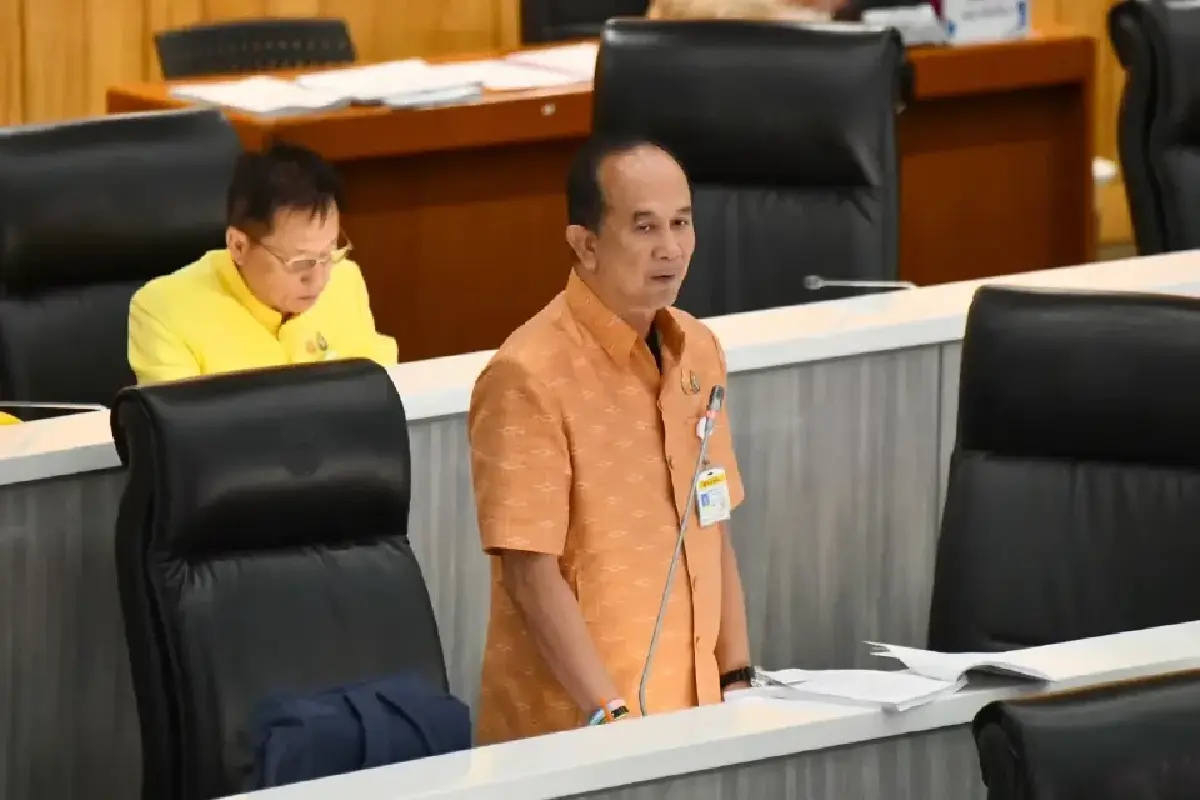 ฉายาสภา 68 “รังหนอนสีเทา” ฝ่ายค้านโหวต “อนุทิน” ยกเป็นเหตุการณ์แห่งปี