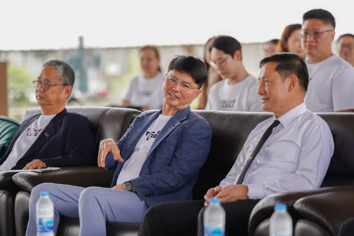 TECHLEAD ปั้น SolarCellforBetterFuture มอบพลังงานสะอาดหนุนรพ.-รร.ชลบุรี