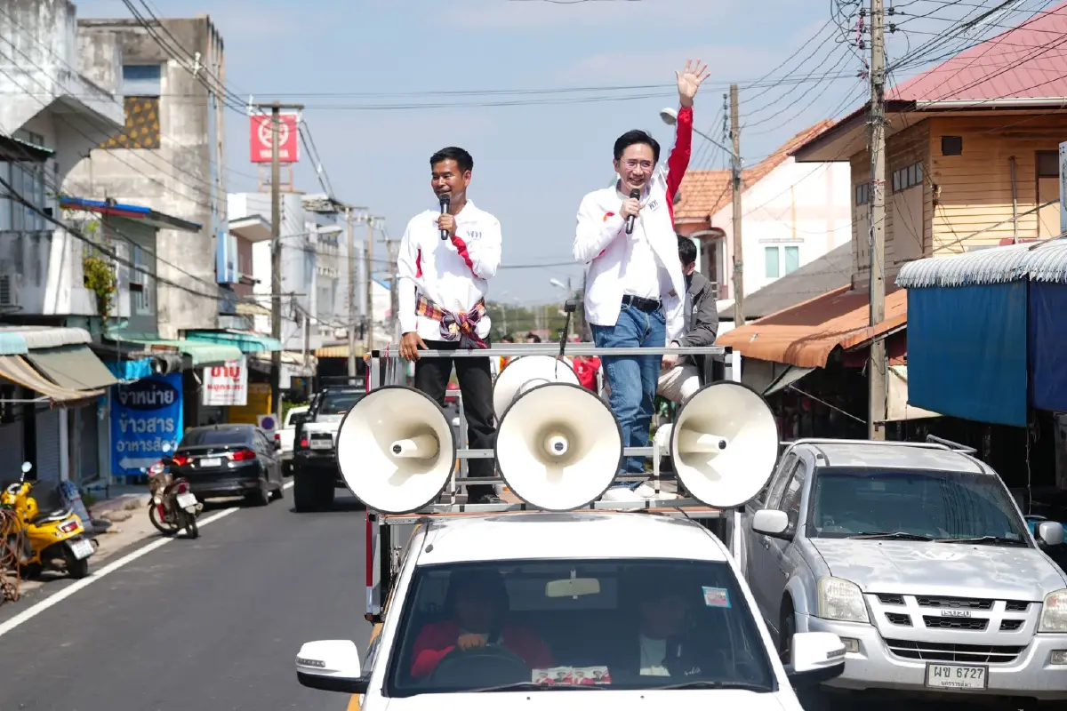 ยศชนันบุกบุรีรัมย์ ช่วย “ใหม่ ไอน้ำ” หาเสียง ชูนโยบายแก้หนี้–เกษตร