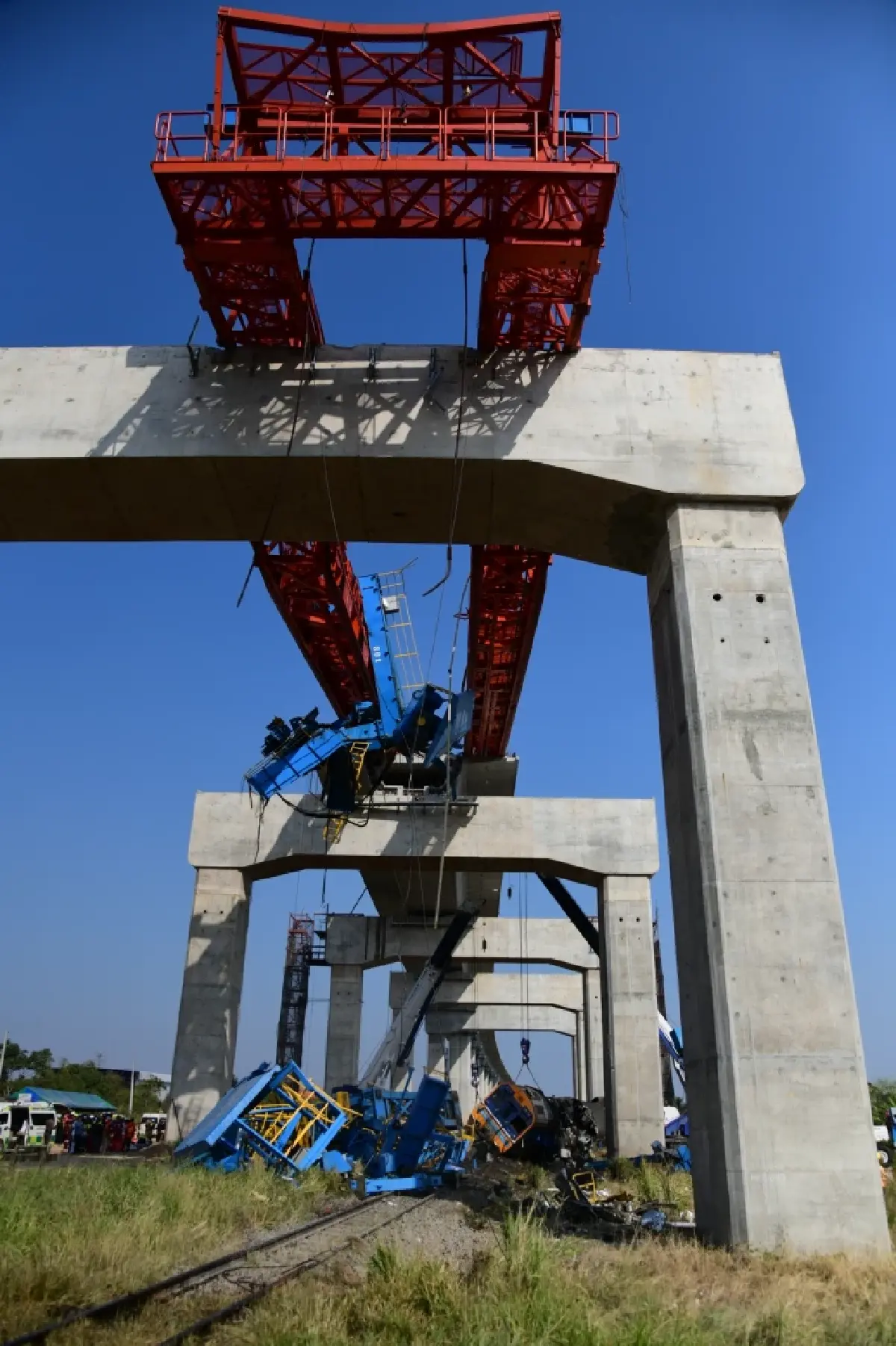 เปิดเกณฑ์เงินเยียวยาผู้ประสบภัย "เครนถล่มทับรถไฟสีคิ้ว"