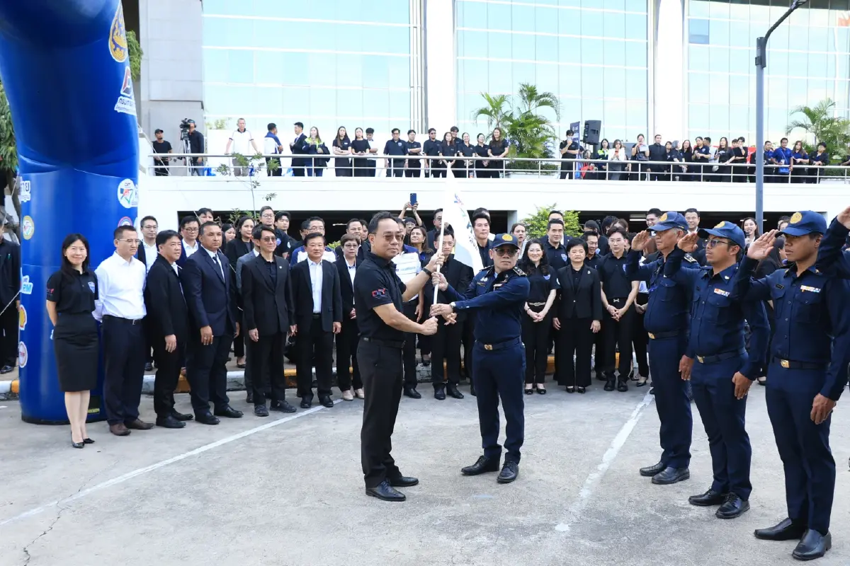 SUSCO ร่วมเปิดขบวนรถสายตรวจเฉพาะกิจ ตอกย้ำความเชื่อมั่นหัวจ่ายน้ำมันมาตรฐานทั่วประเทศ