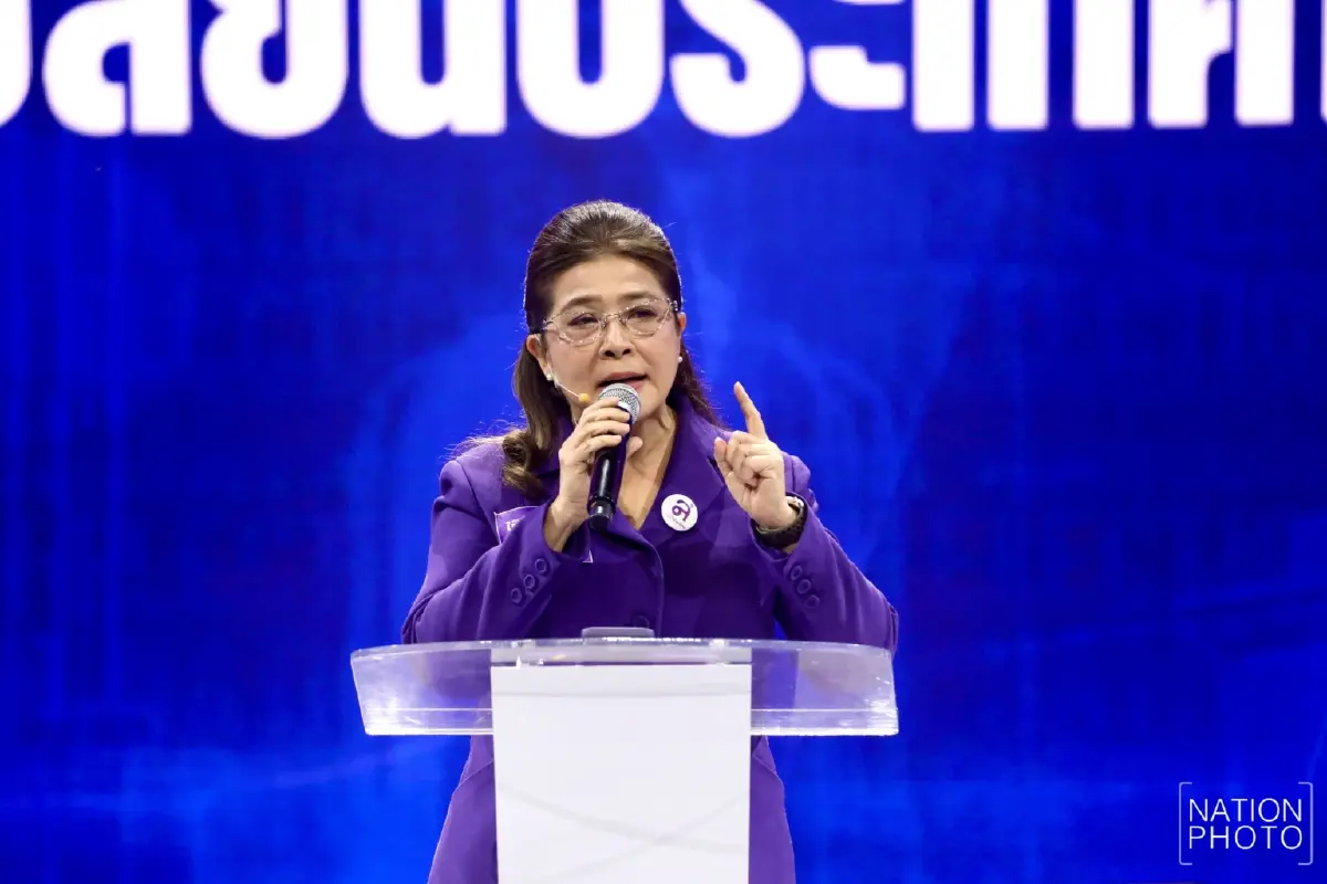 คุณหญิงสุดารัตน์ เกยุราพันธุ์ หัวหน้าพรรคไทยสร้างไทย และแคนดิเดตนายกรัฐมนตรี