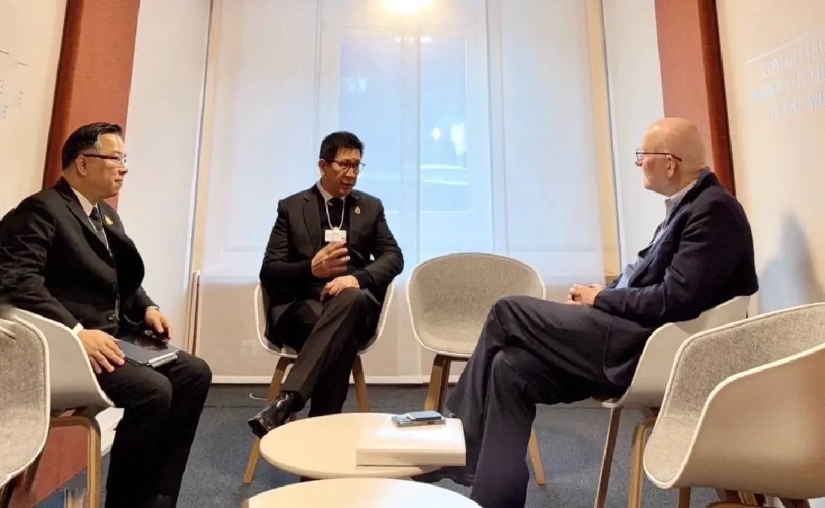 เอกนิติ ลุยดาวอสถกรมว.คลังฮ่องกง ดึงเอกชนลงทุน พร้อมดันไทยสู่สมาชิก OECD