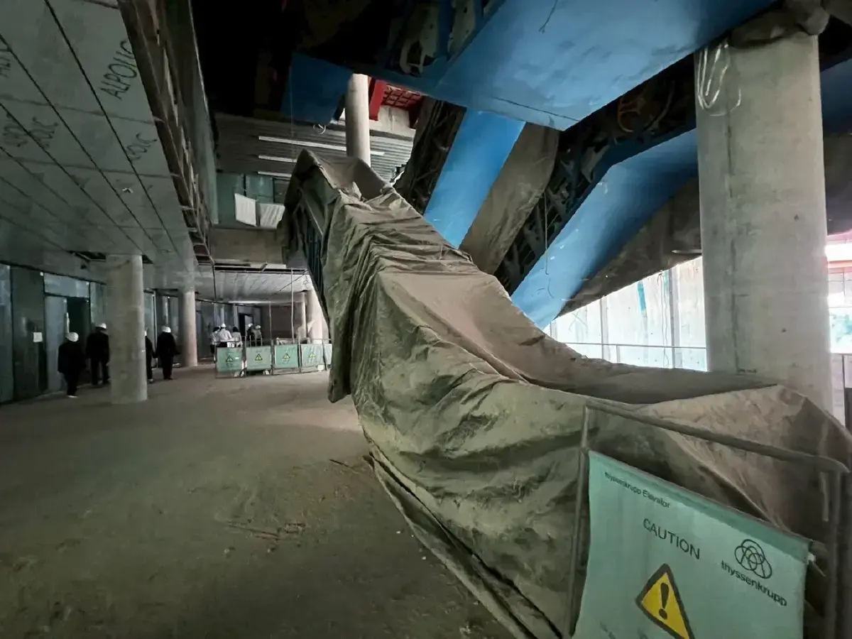 สำรวจ “ตึกร้างแสนล้าน” สุสานคอนกรีต ความสูญเปล่าที่กัดกินเศรษฐกิจและโอกาส